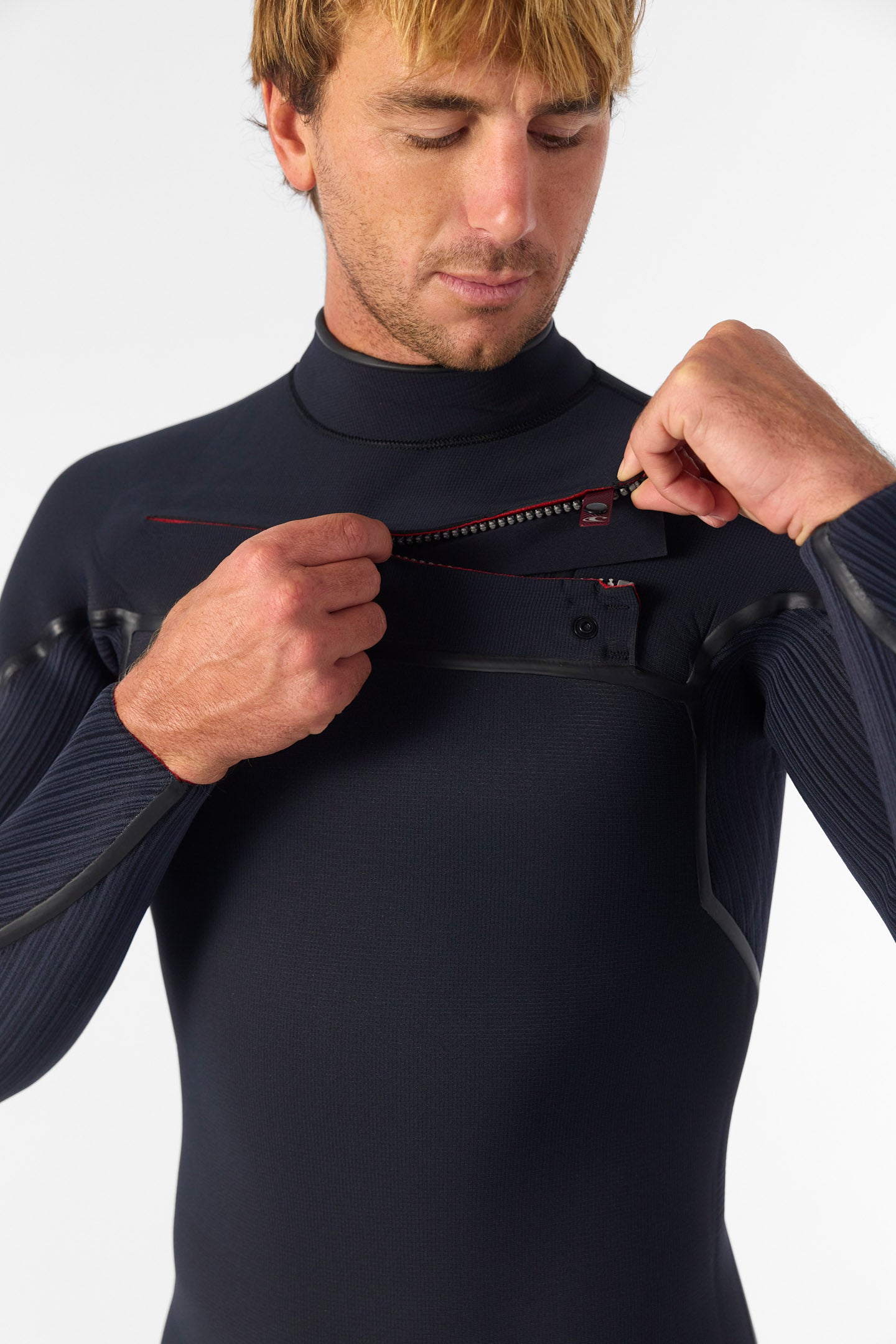 Hyperfreak Fire 3/2mm+ Chest Zip Full Wetsuit - Image 5