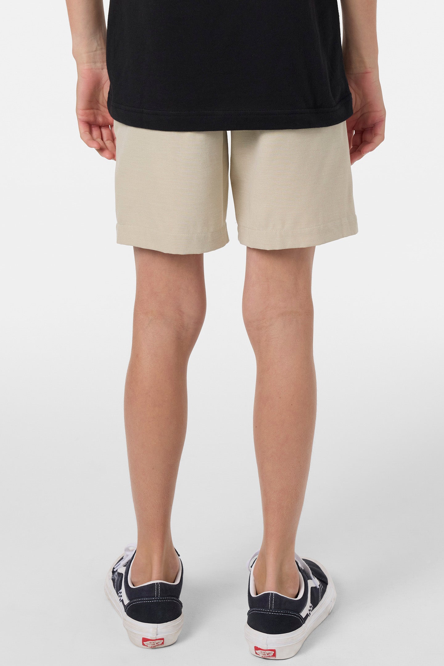 Boy's Reserve Light Check Elastic Waist 16 Hybrid Shorts - Image 4