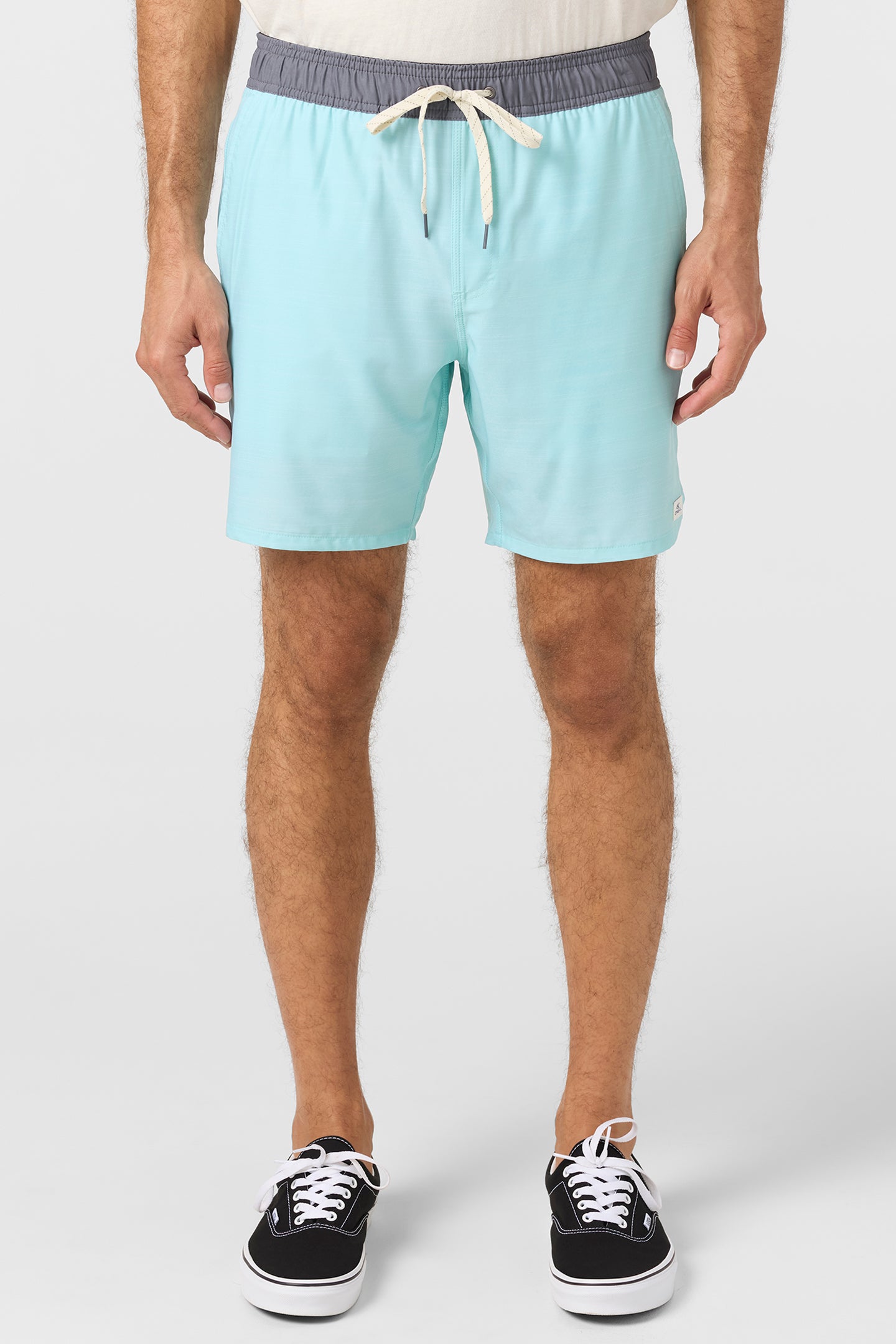 Perform Light Lined Elastic Waist 17 Hybrid Shorts - Image 2