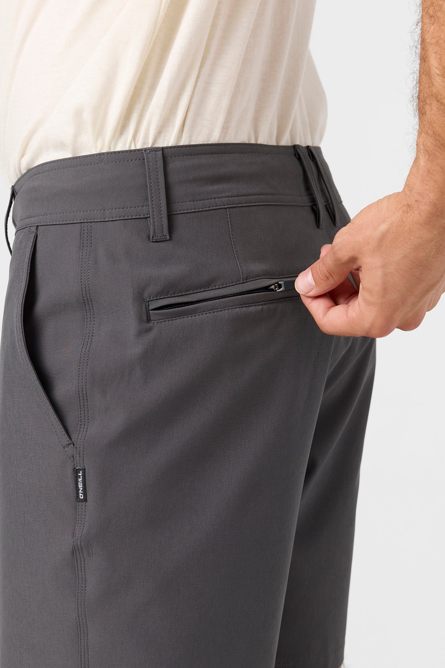 Reserve Solid 17 Hybrid Shorts - Image 5